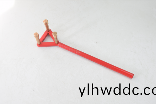 三(san)爪(zhao)Y型(xing)阀门(men)扳(ban)手(shou)